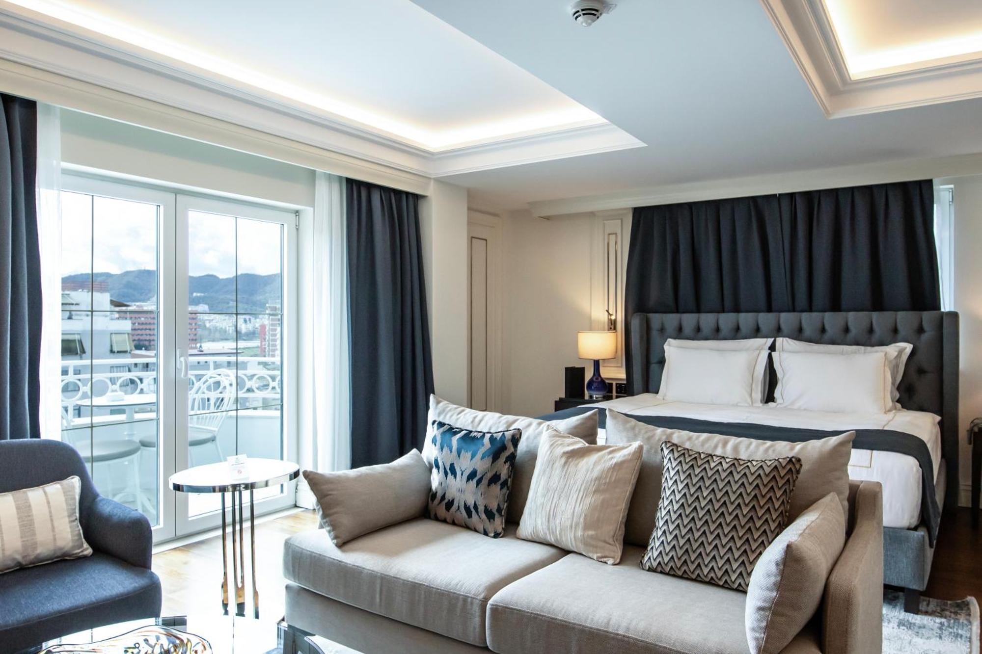 Xheko Imperial Luxury Hotel & Spa Tirana Eksteriør billede Suite